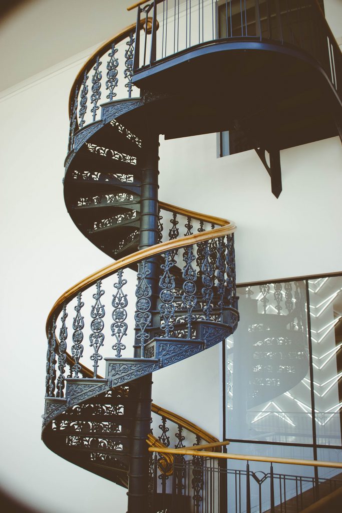 hoc thiet ke noi that