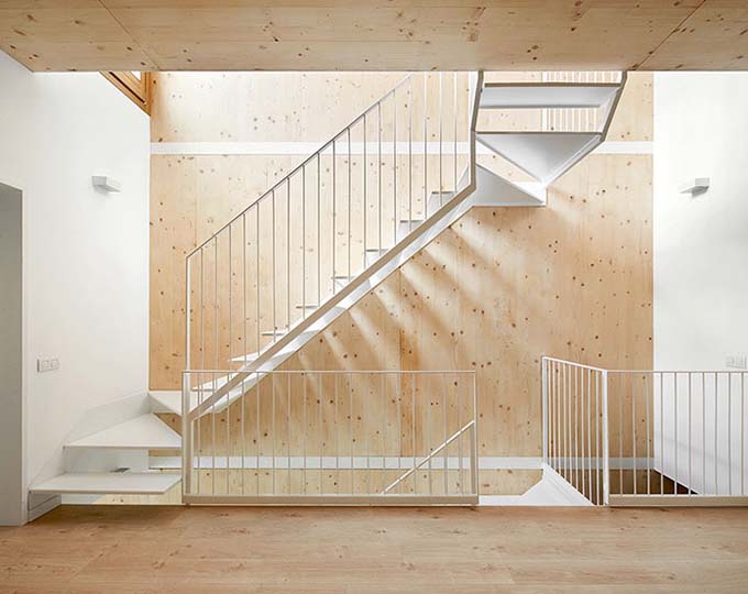 hoc thiet ke noi that