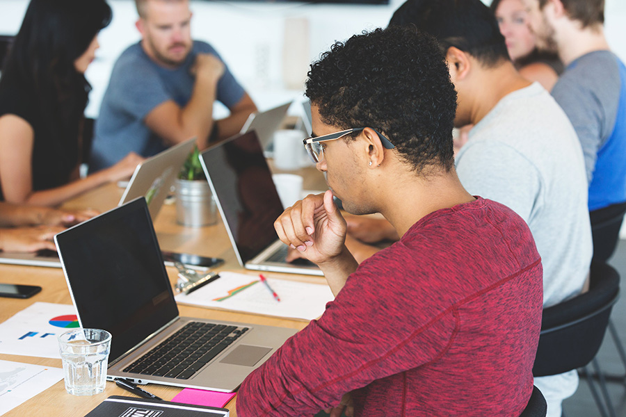 hoc hoa vien kien truc