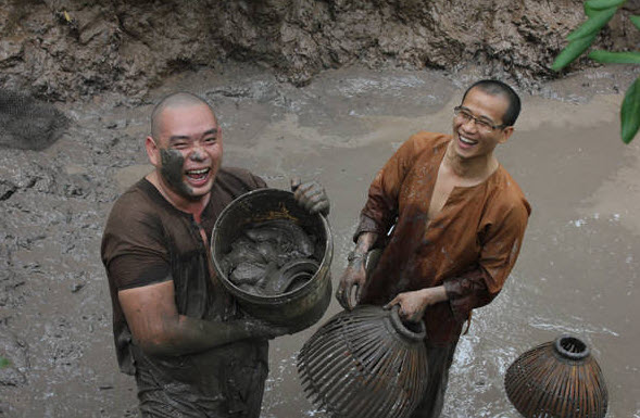 nằm mơ thấy bắt cá