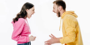 nằm mơ cải nhau