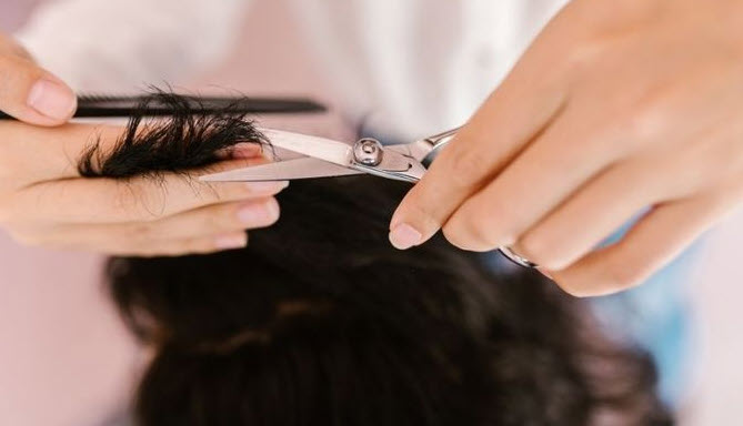 nằm mơ thấy cắt tóc