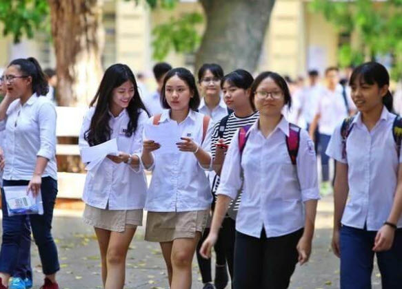 nằm mơ thấy bạn học cũ